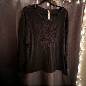 Black Long Sleeve Free People - Lace Front Design Size M